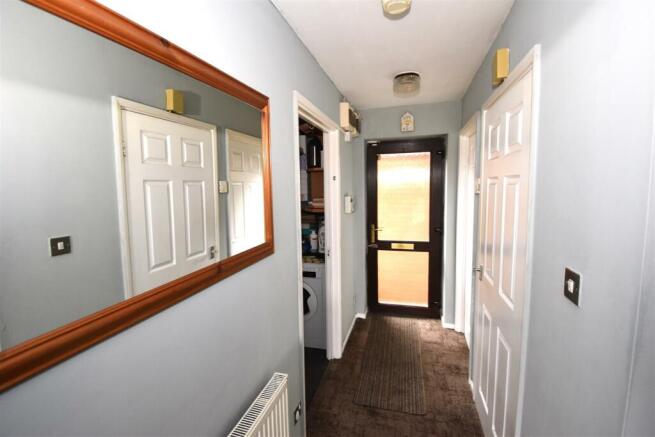 Hallway.JPG