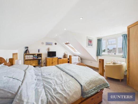 3 bed Terraced for sale Image 4