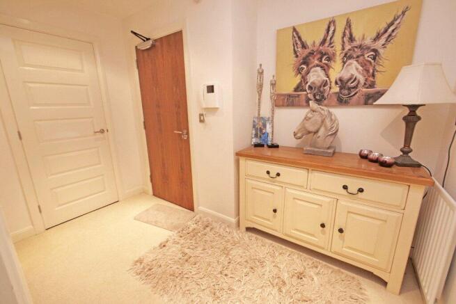 1 bed Apartment for sale Image 11