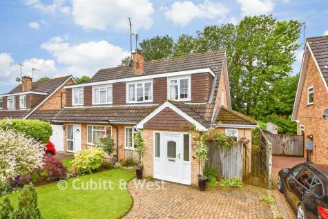 Cranleigh Mead, Cranleigh, Surrey