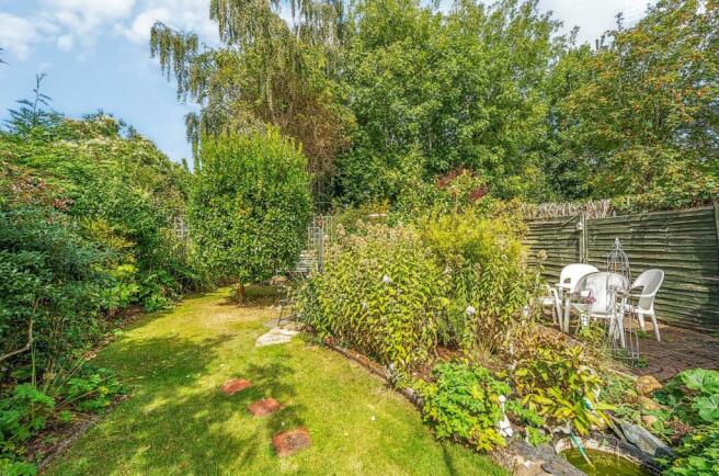 Meadow Road, Wolston