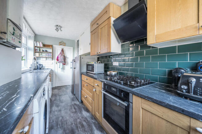 1359916-10-68dbd9...