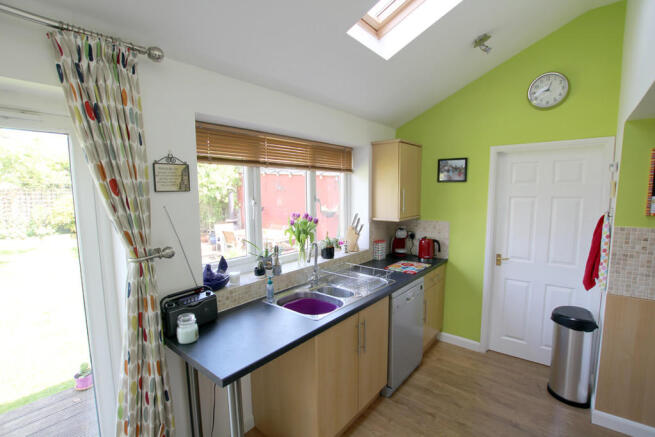 Photo 7