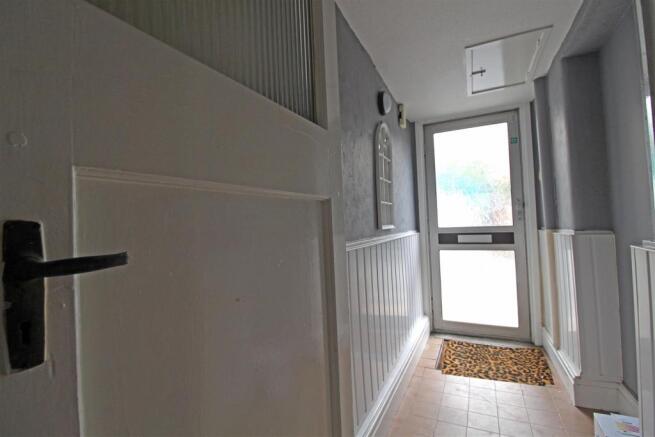 vestibule.jpg