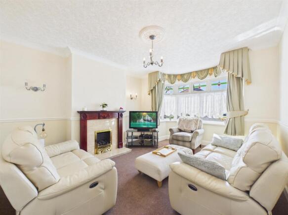 Lounge: