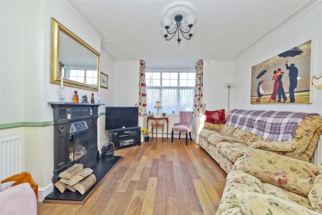 Living room.jpg