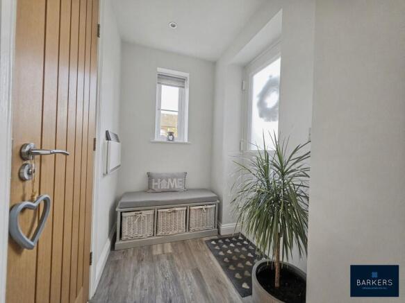 3 bed Town House for sale Image 7