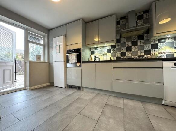 Kitchen/Breakfast Room