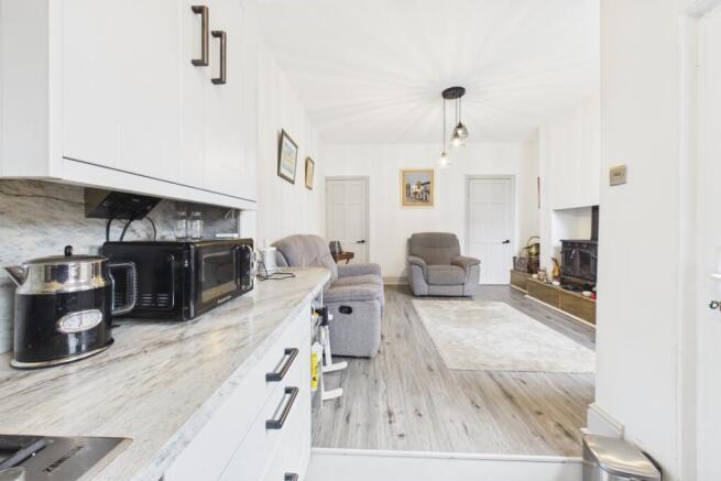 3 bed Terraced for sale Image 5