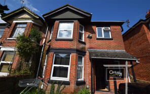 58, Anglesea Road, Southampton SO15 5QS
