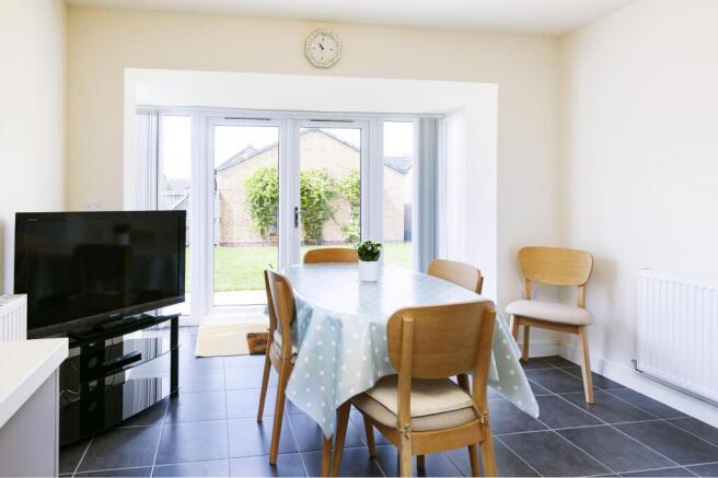 3 bed Detached Bungalow for sale Image 6