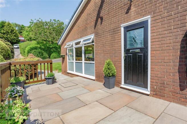 2 bed Bungalow for sale Image 12