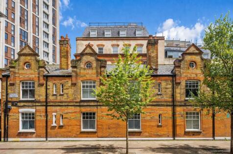 Newton Street, London