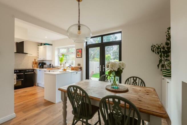 KITCHEN-3.jpg
