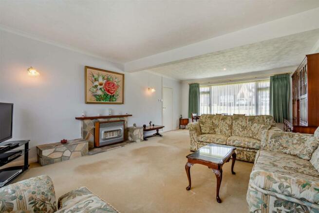 8576308-interior05-800.jpg