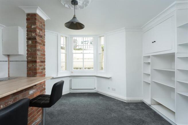 1 bed Apartment for sale Image 7