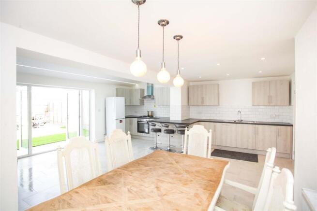 Open Plan Kitchen Diner