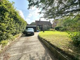 The Orchard, Church Lane, Bovingdon, Hemel Hempstead HP3 0HS