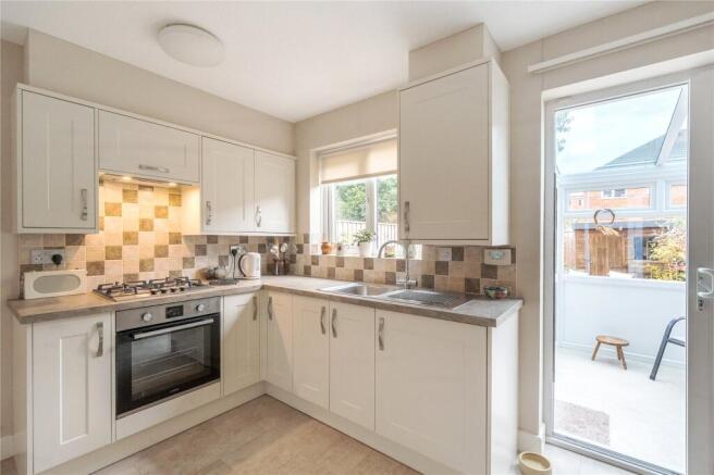 2 bed House for sale Image 7