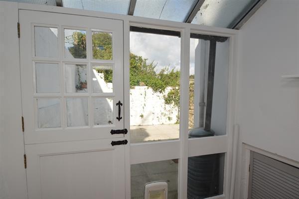REAR PORCH
