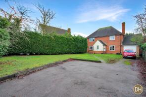 160, High Road, North Weald Bassett, Epping CM16 6BZ