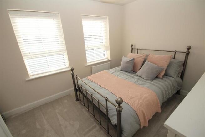 Bedroom 1 .jpg