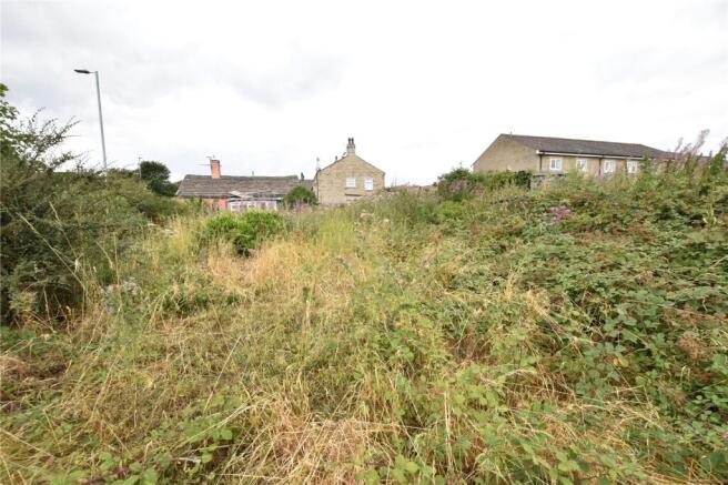 2 bed Bungalow for sale Image 12