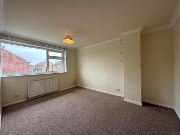3 bed Semi-Detached for sale Image 12