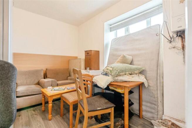 3 bed Terraced for sale Image 4