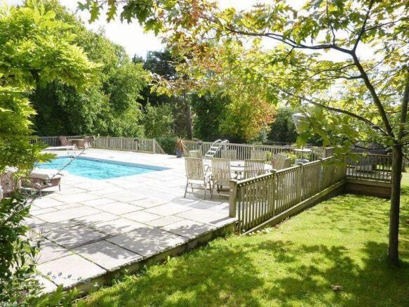 Pool 2