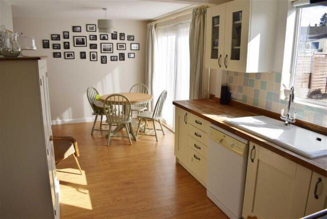 Kitchen/Dining Room