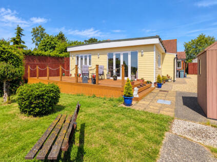 Wyatts Lane, Cowes, PO31