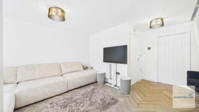 CAM03663G0-PR0234...