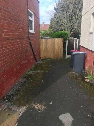 3 bed Semi-Detached for sale Image 7