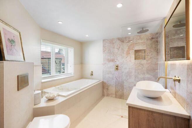 2 bed Character Property for sale Image 10