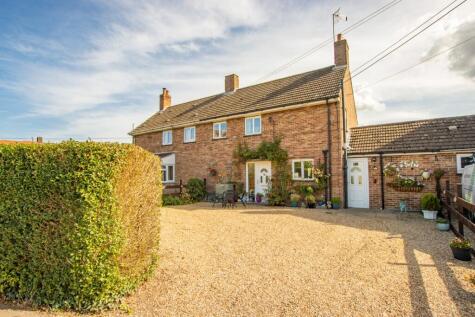 Church Close, Grimston