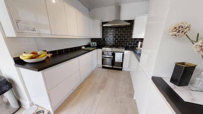 HomeDaze-presents-Radcliffe-Road-BL9-A-beautifully