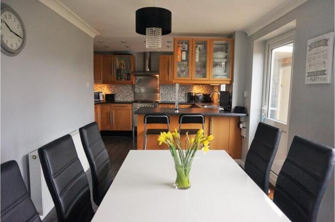 Kitchen / Diner