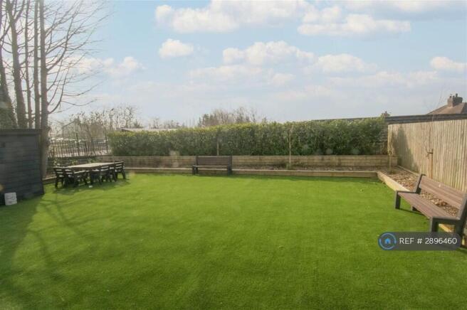1 bed Flat to rent Image 5