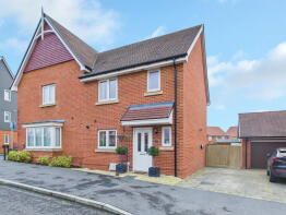 33, Harrys Way, Horsham RH12 0DT