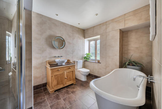 1425453-8-69bd5cd...