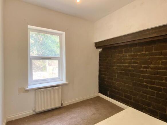 2 bed Terraced for sale Image 7