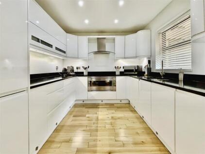 Esplanade, Rochester