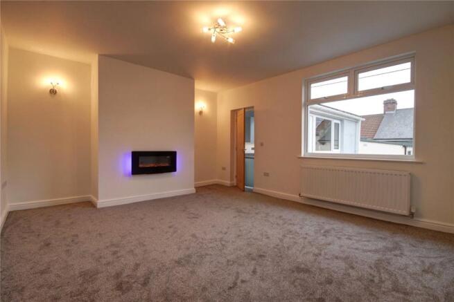 Living Room Pic 1