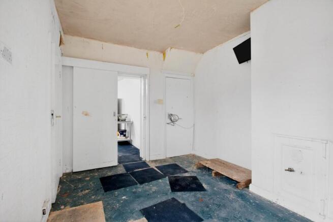 1 bed Apartment for sale Image 4