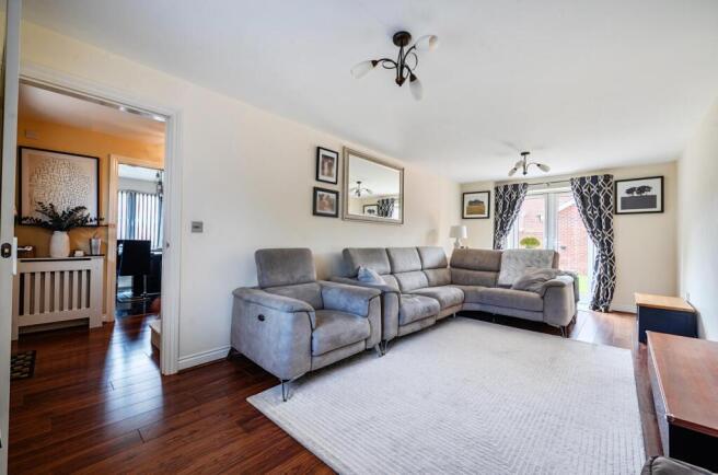 Dakota Way 12 (10).jpg