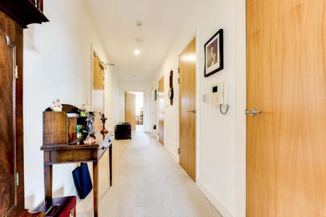 32 Avon House, Market Harborough-7.jpg