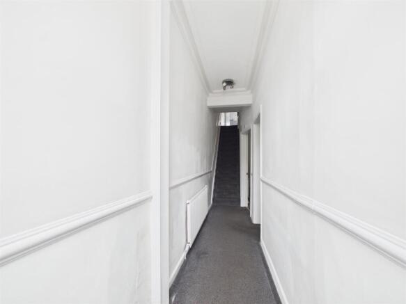 CAM03604G0-PR0356-STILL009.jpg