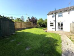 4, 187 Cherry Tree Cottages, Hastings Road, Battle TN33 0TS
