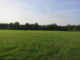 Ravenstor, Lower Stock Road, West Hanningfield, Chelmsford CM4 9RD